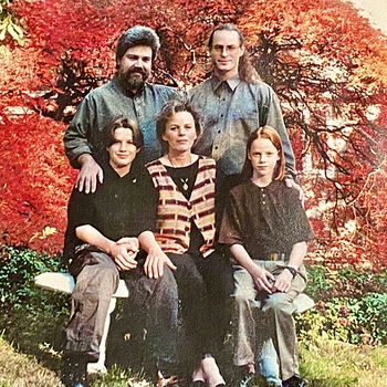 Brian, Susan, Chris, Wylder, and Dylan at their Newtown property 1995