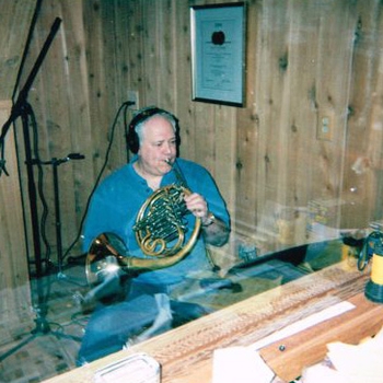 Peter Gordon tracking french horn in the studio 2004