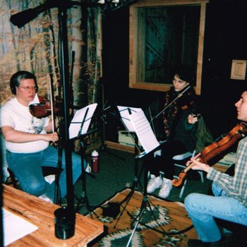 Regular violin session players Marshall Coid, Roxanne Bergman, and Bob Zubrycki recording in the studio 2004